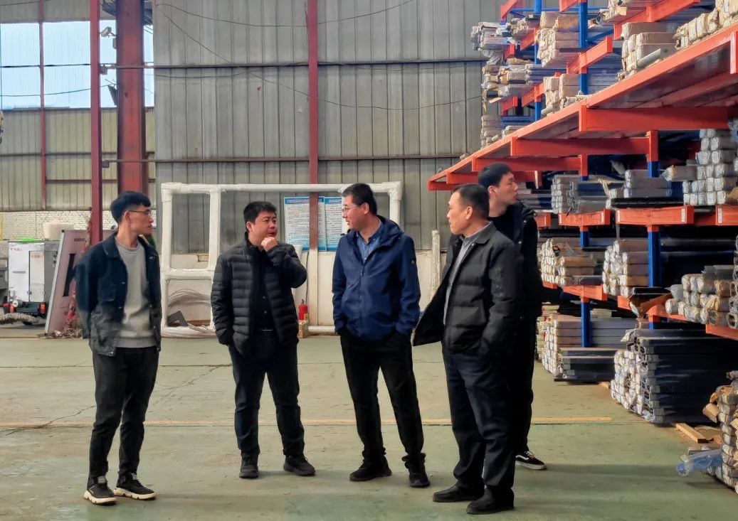 1720861175503609.jpg 640.jpg